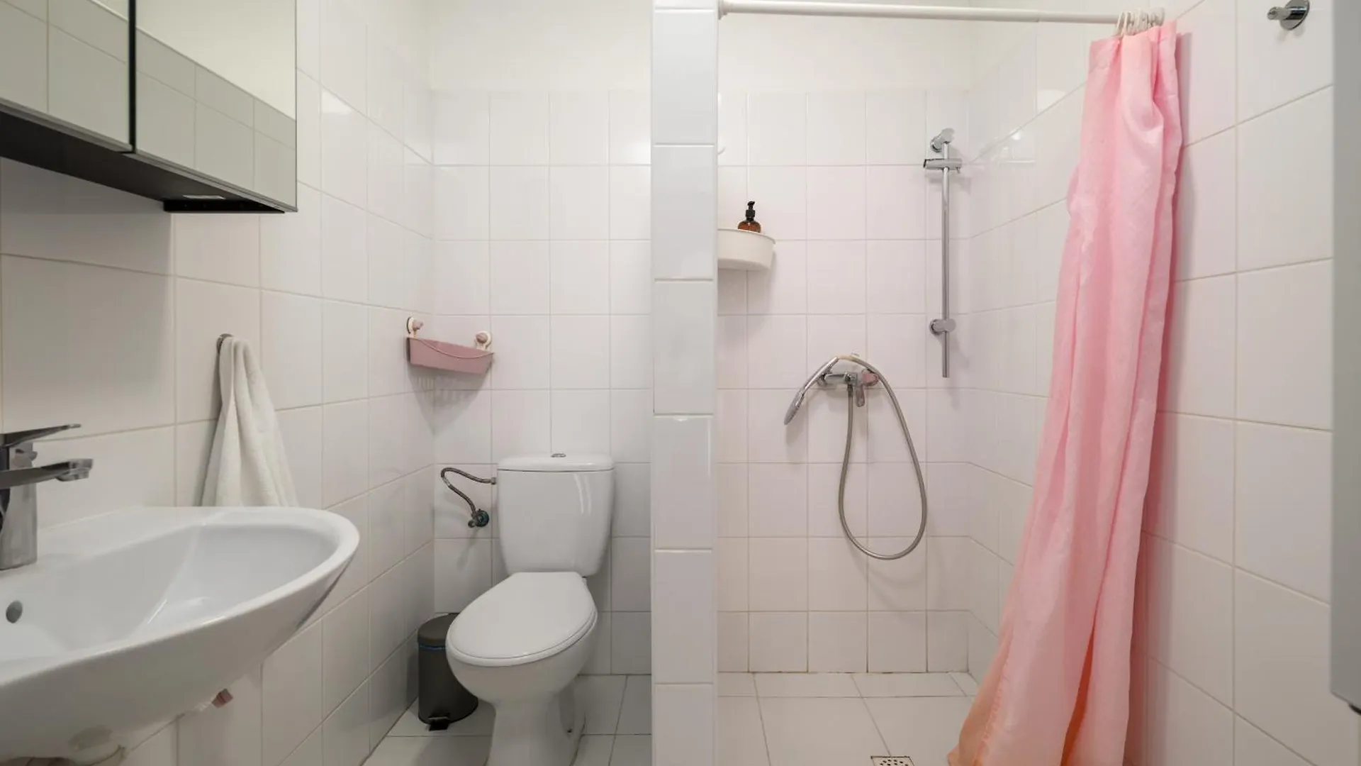 Apartment 5 Bedrooms Keleti-Home Budapest