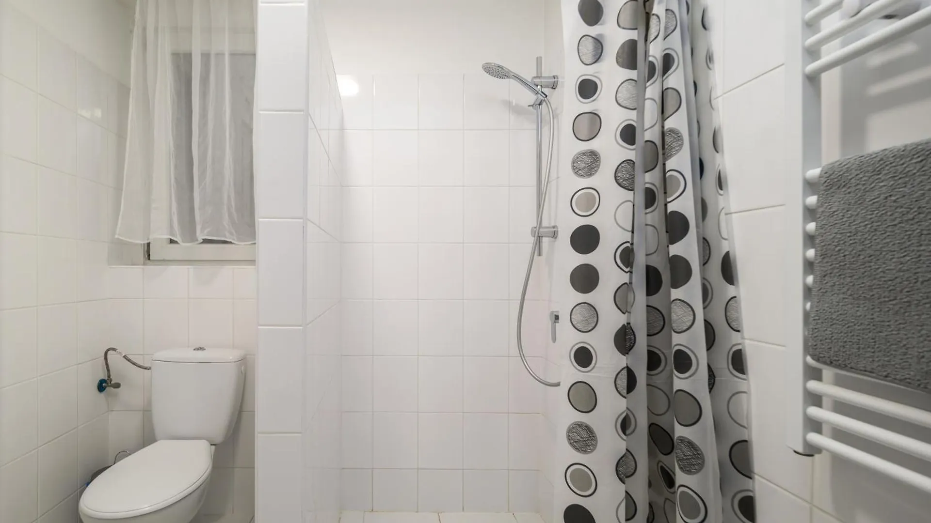 5 Bedrooms Keleti-Home Budapest Apartment