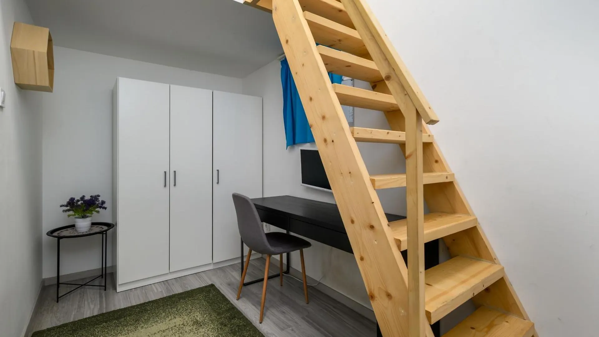 Apartment 5 Bedrooms Keleti-Home Budapest